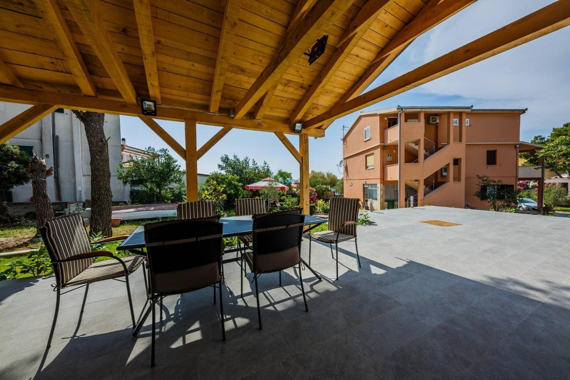 Savin Apartment