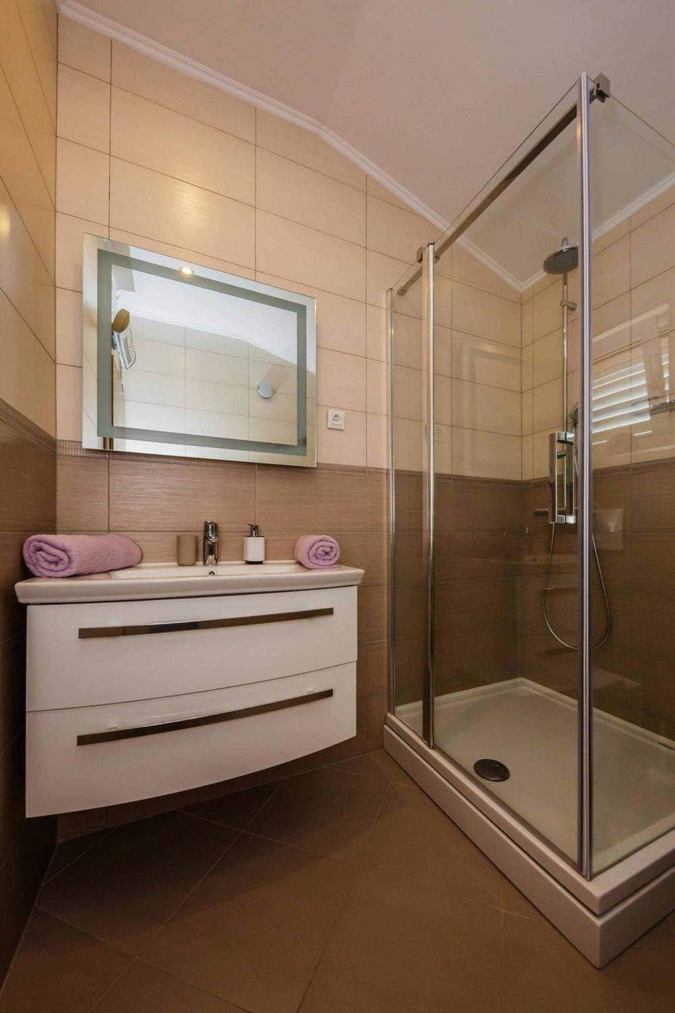 Savin Apartment