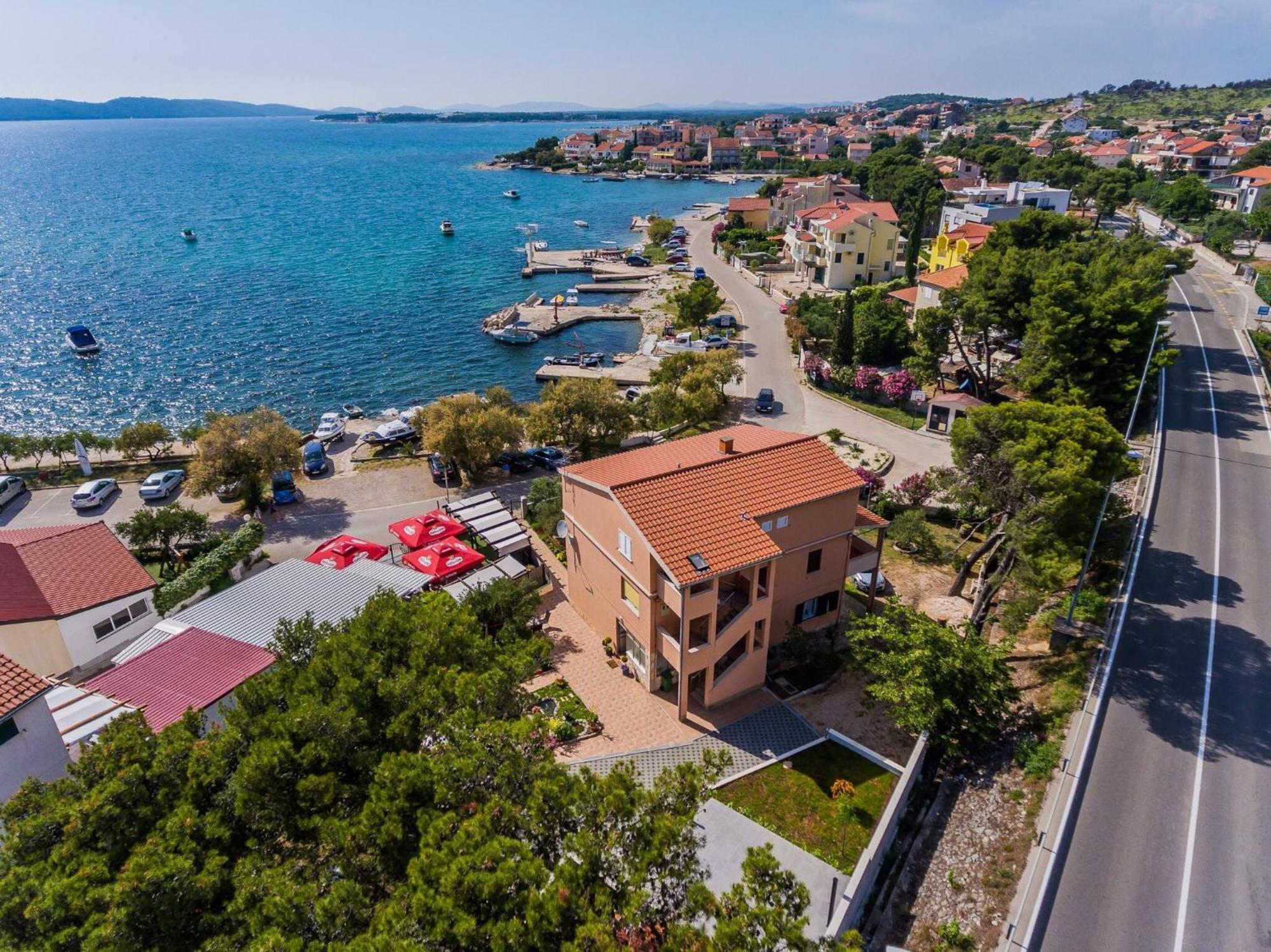 Savin * Brodarica (Sibenik-Knin)